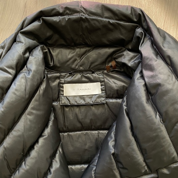 Tahari black down jacket size xs - Picture 3 of 9